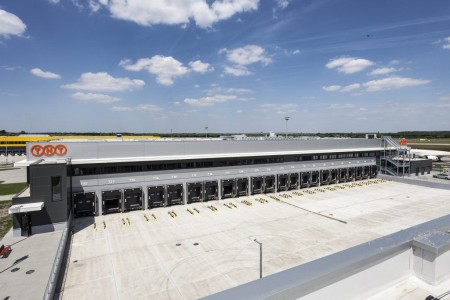 TNT Logisztikai Központ_6