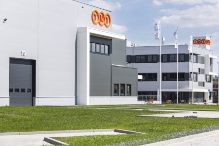 TNT Logisztikai Központ_3