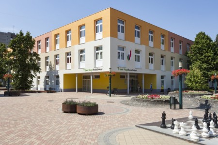 Csobánka téri Szent Margit Rendelőintézet-1