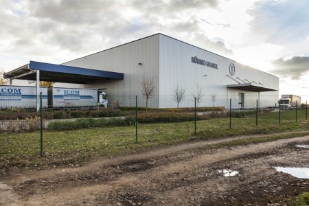 Kühne&Nagel logisztikai csarnok – Kecskemét